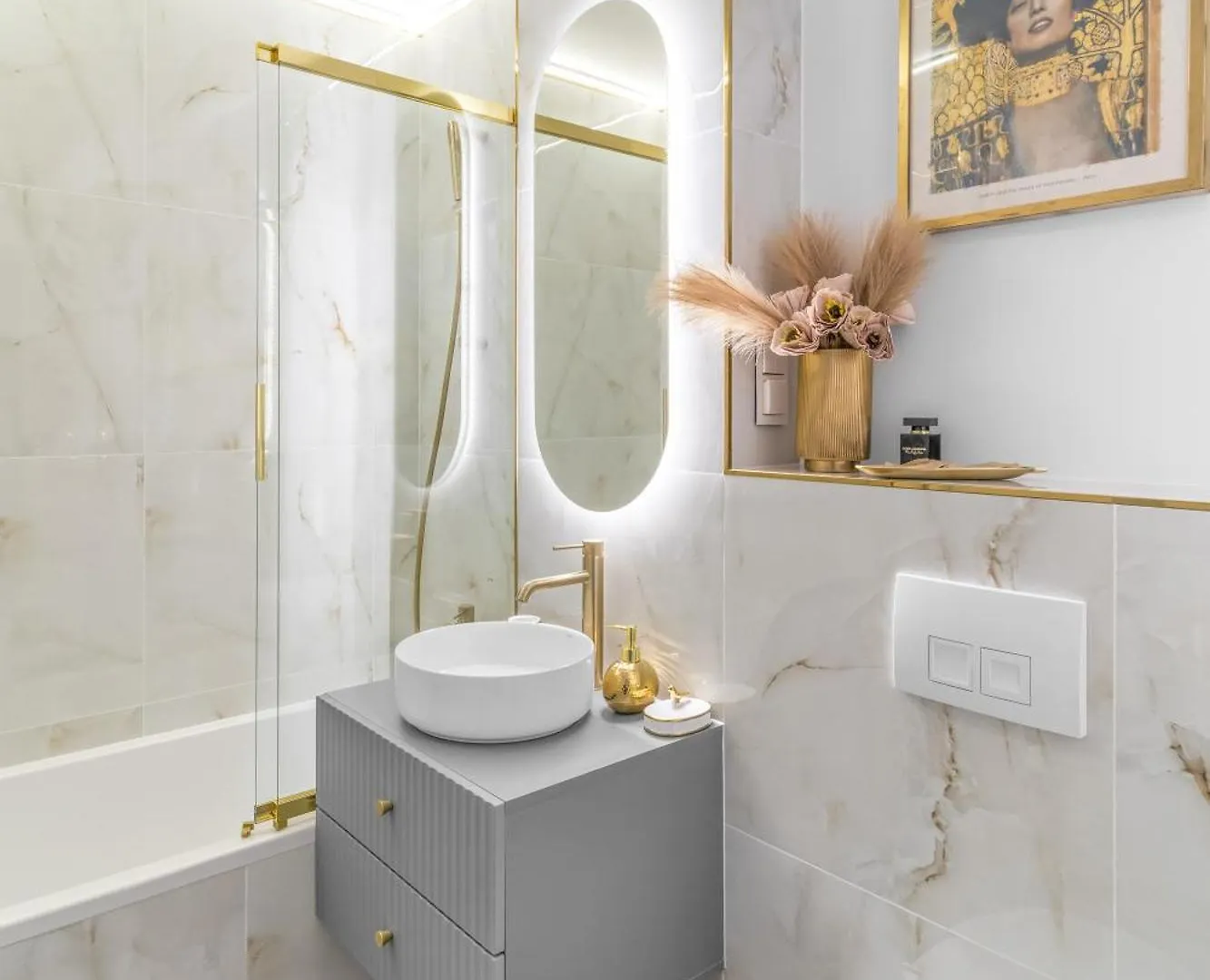 Elegant Studio For Two In The City Centre Metro Rondo Onz Warsaw